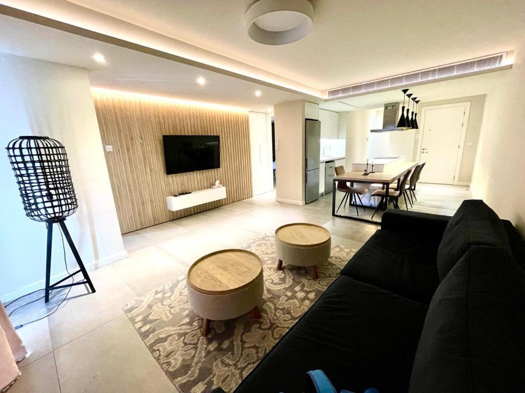 Central Business Suites Nicosia - Araouzou By Platform 357 Exterior photo